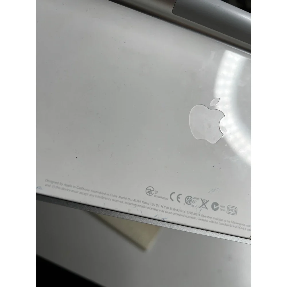 Apple Wireless Keyboard A1314 Silver Aluminum‎ Bluetooth Untested For Parts